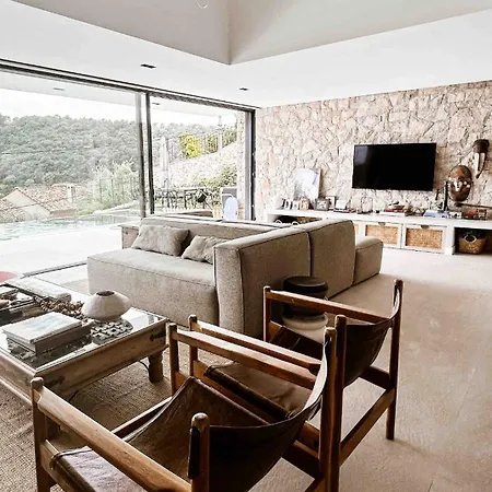 Villa Modern With Sea View And Pool Saint-Paul-de-Vence